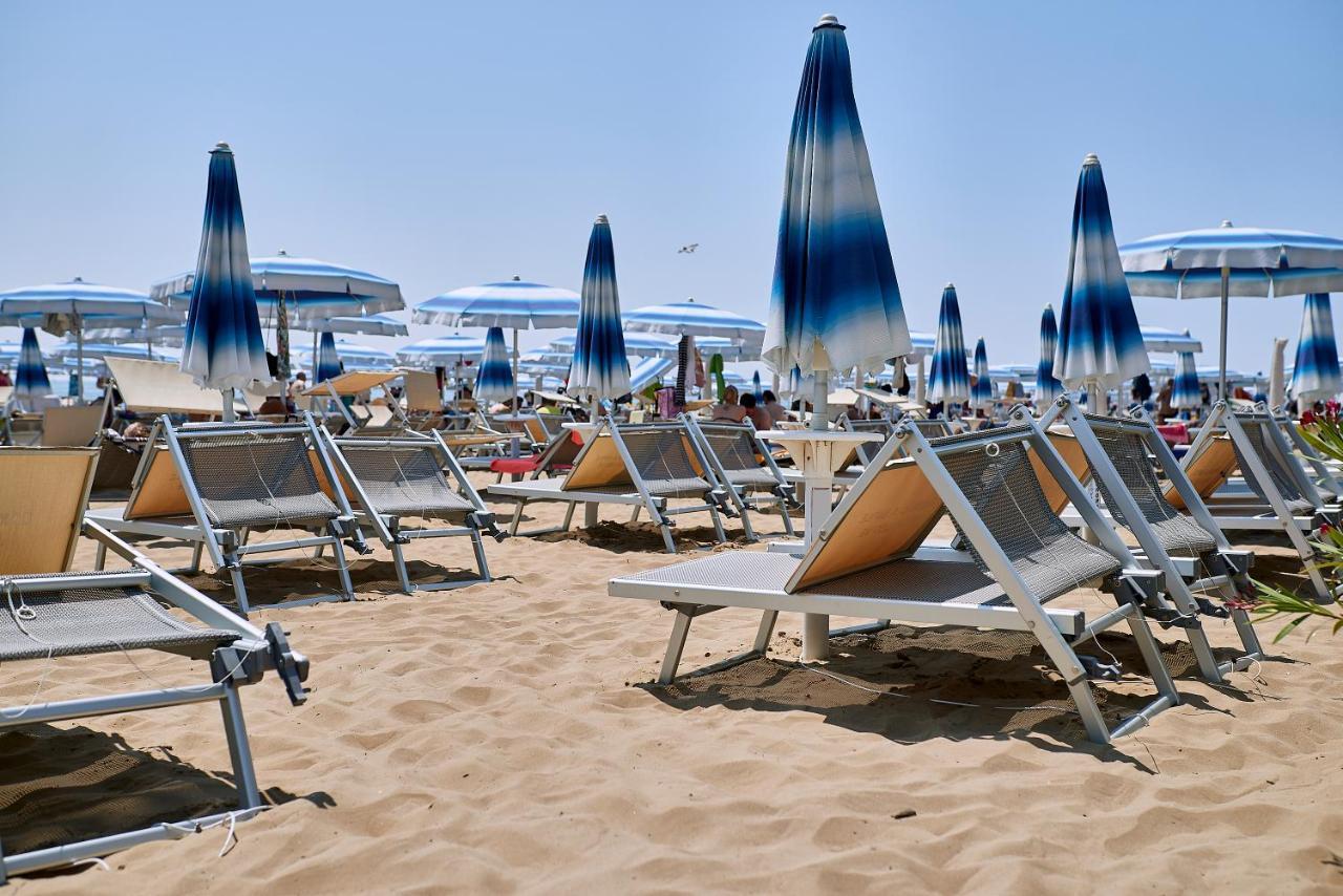 Appartamento Flaminia 30 Metri Dal Mare Лидо ди Йезоло Екстериор снимка